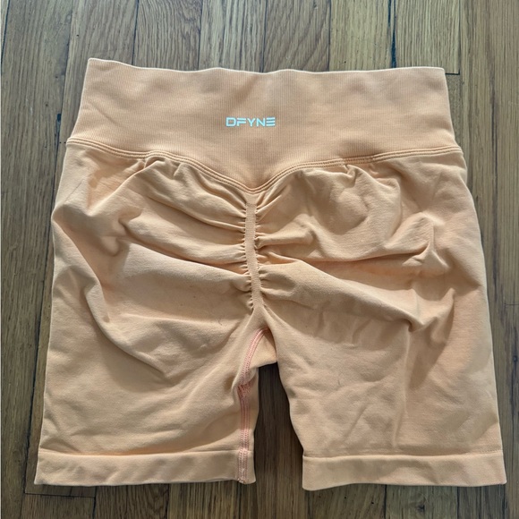 DFYNE dynamic shorts - Picture 2 of 2